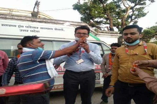 108 पायलट दिवस पर पायलटो को किया गया सम्मानित