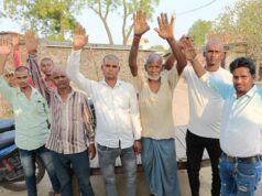 बलरामपुर में शमशान घाट जाने वाले रास्ते पर दबंगों ने किया कब्जा, अंतिम संस्कार के लिए शमशान तक लाशों को पहुंचाने में होती है दिक्कत